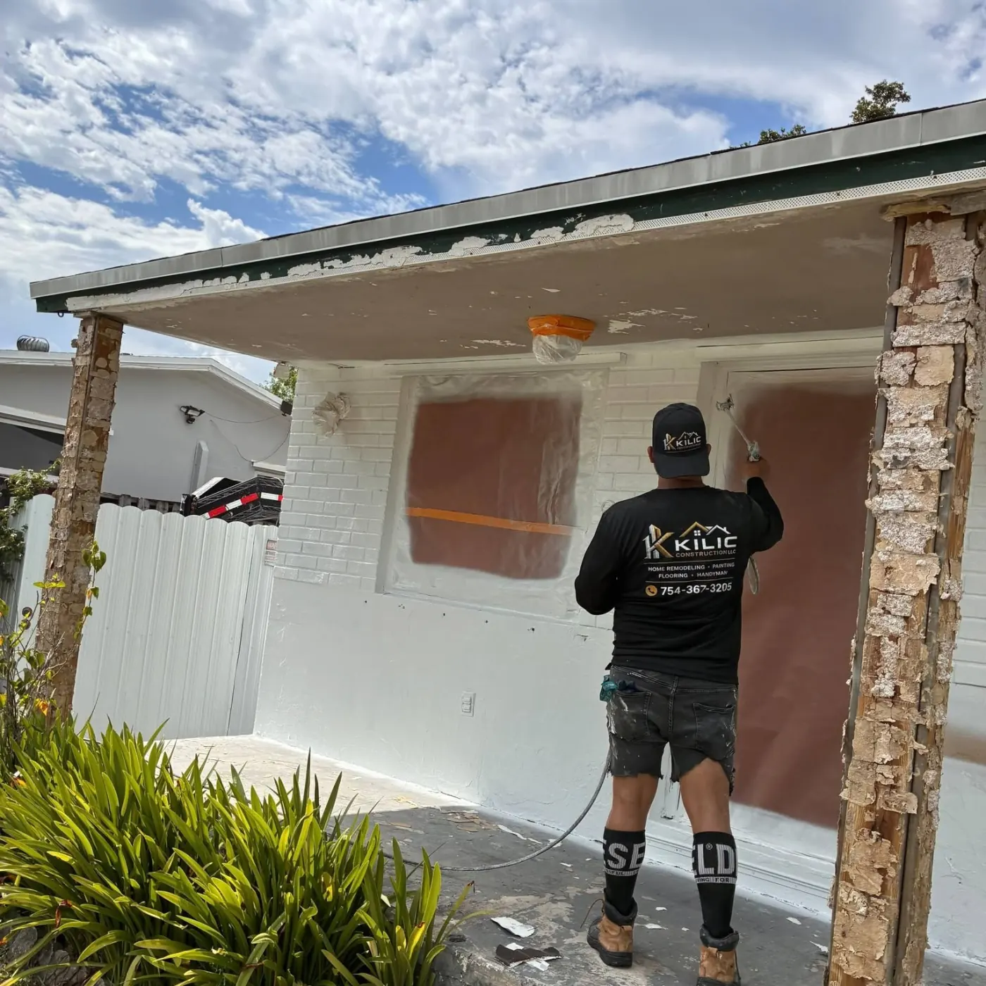 A Kilic crew member on an exterior job